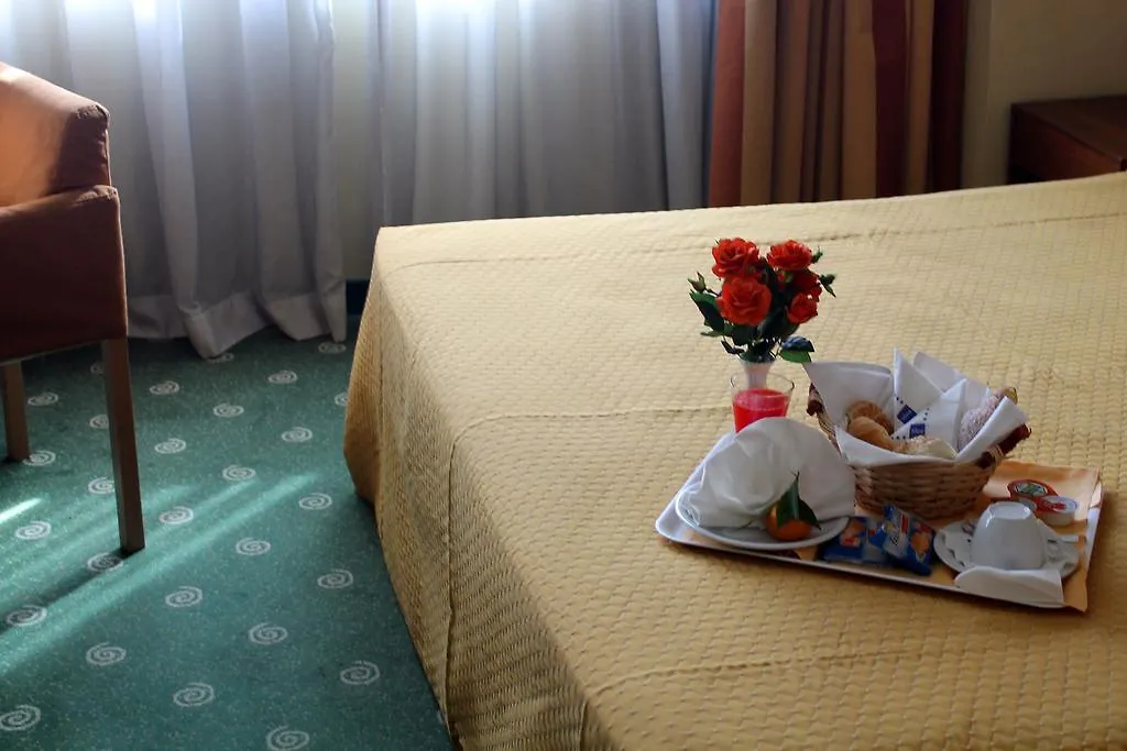 Hotel Catania Ognina 3*,