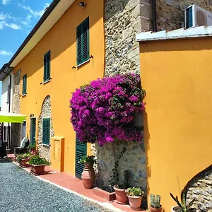 Casa Il Gallo , Castellina Marittima Italia